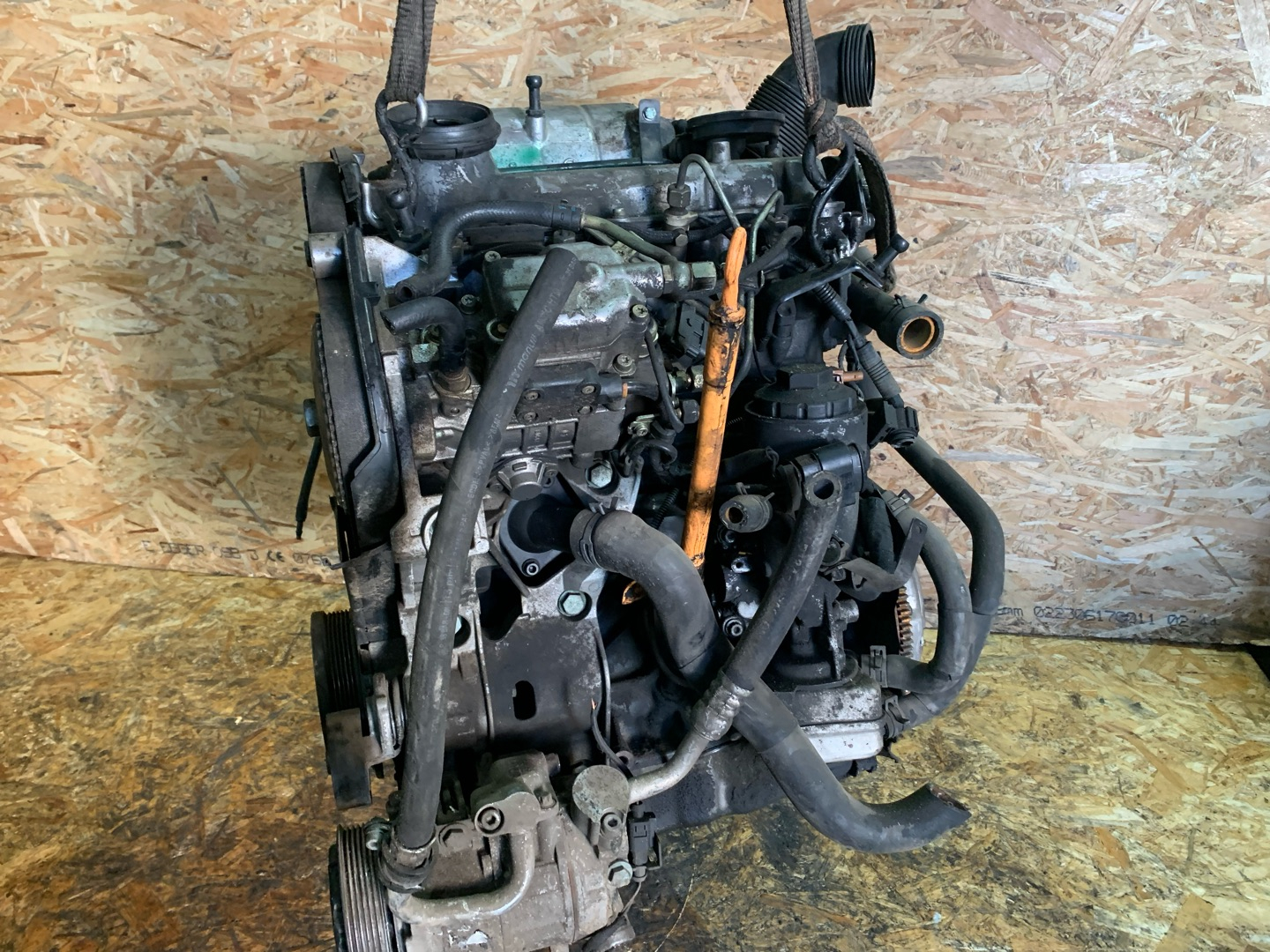 Двигатель Volkswagen Caddy 2 1.9л 2002 — фото 2