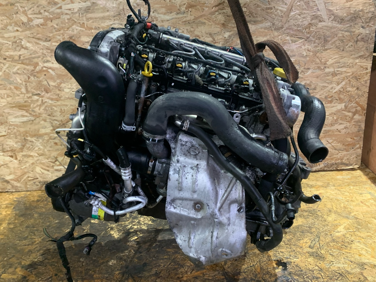 Двигатель Opel Zafira 2  (B) 1.9л 2007