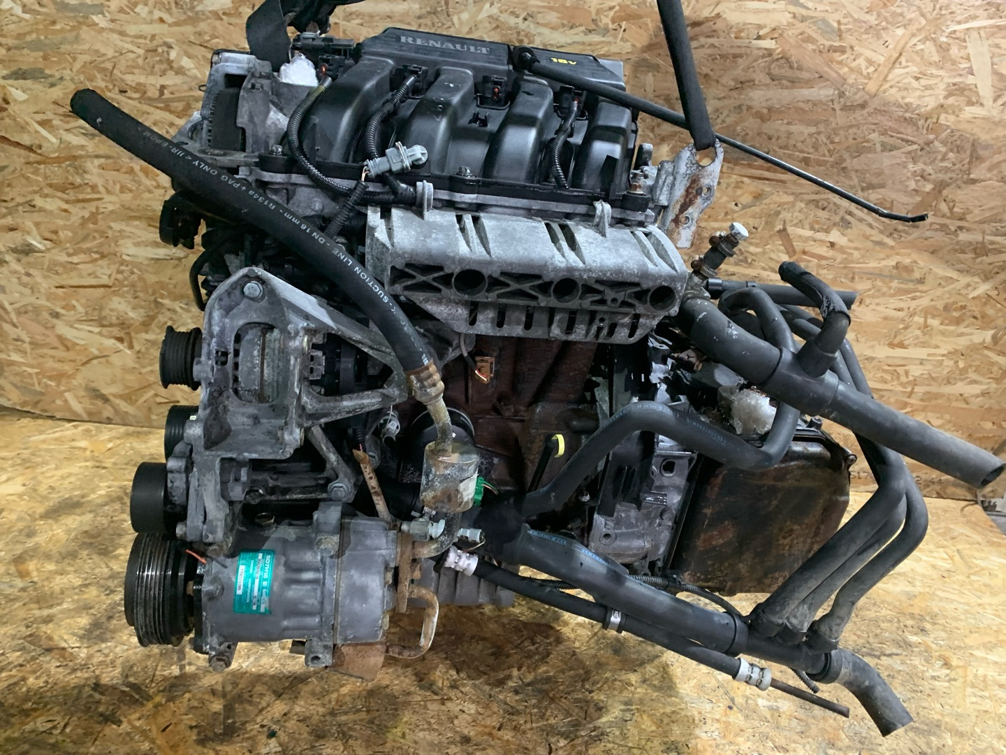 Двигатель Renault Laguna 2 1.8л 2003 — фото 2