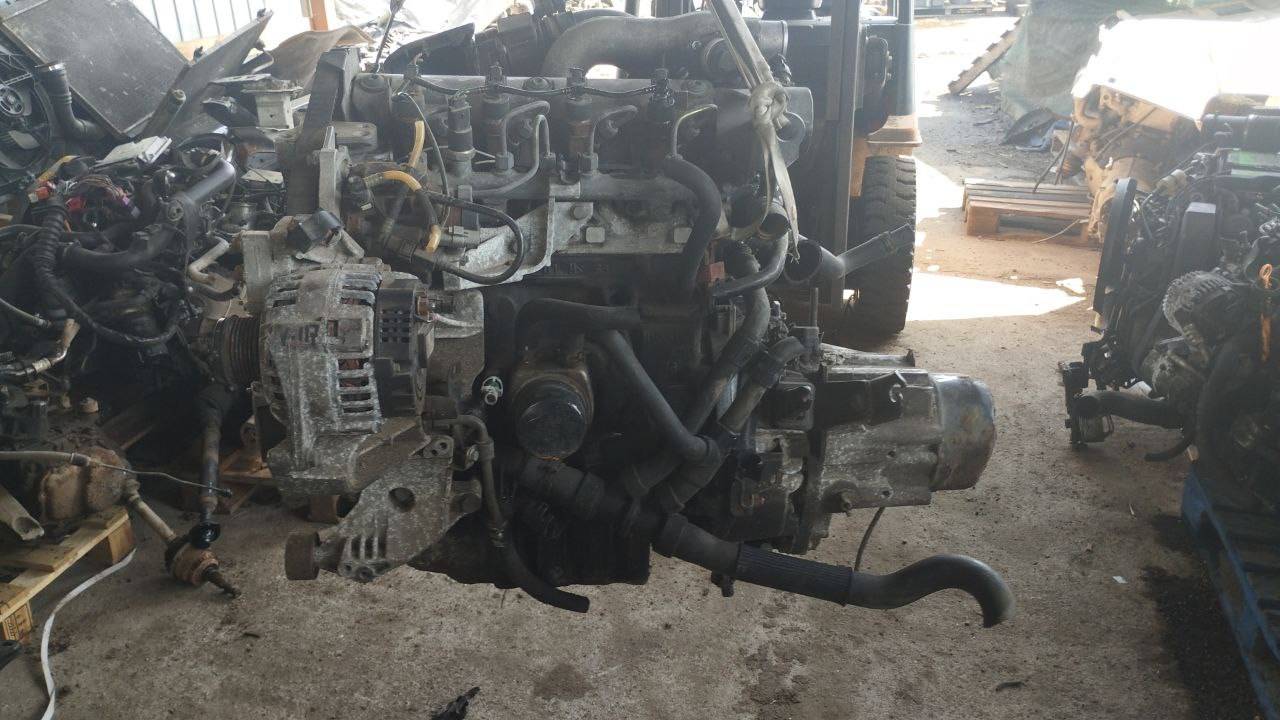 Двигатель Renault Megane 1.9л 2003