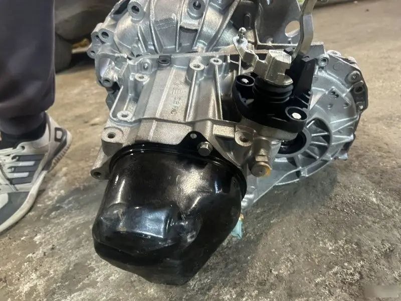 МКПП LADA Largus 320103334R