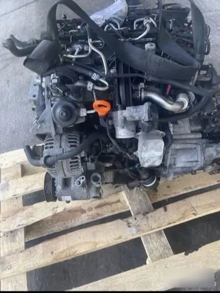 Двигатель Audi A1 CFNB CFHB
