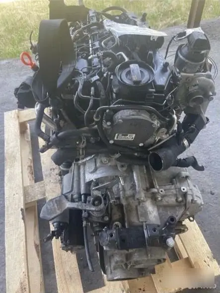 Двигатель Audi A1 CFNB CFHB — фото 4