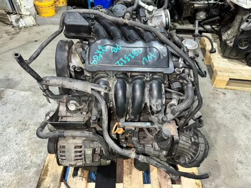 Двигатель Volkswagen Golf 4 AVU AVU