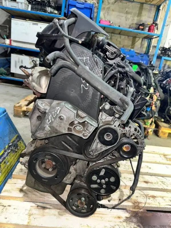 Двигатель Skoda AKL381602 AKL
