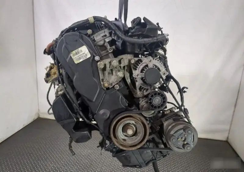Двигатель Renault 2007 K9K724