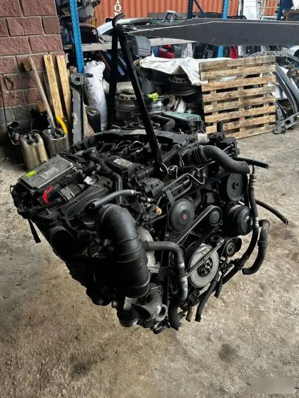 Двигатель Mercedes E 111111 W212 651924