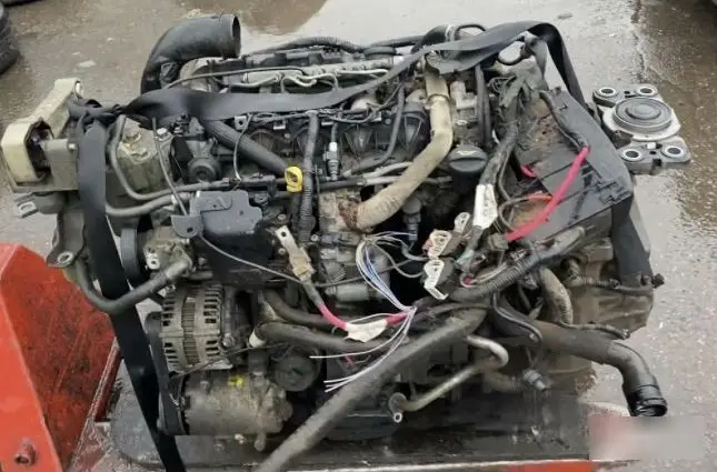 Двигатель Land Rover Freelander 2 7771 — фото 2