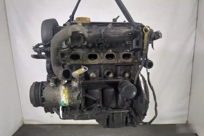 Двигатель Opel Zafira 2004 Z16XE A — фото 3