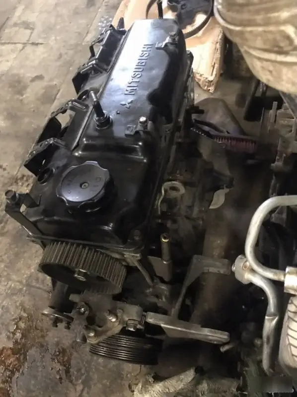 Двигатель Mitsubishi Lancer 9 4G182 4G18 — фото 2