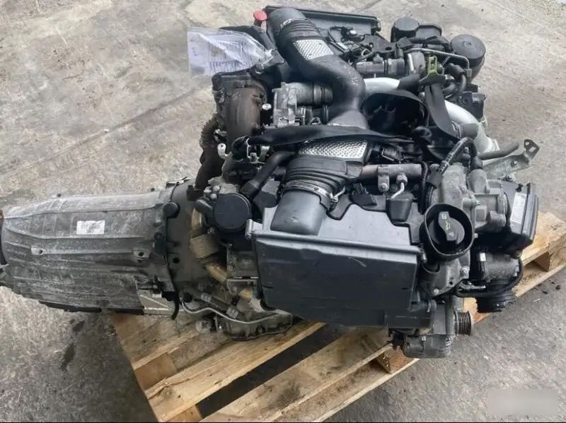 Двигатель Mercedes S OM642932 W221 OM642.932