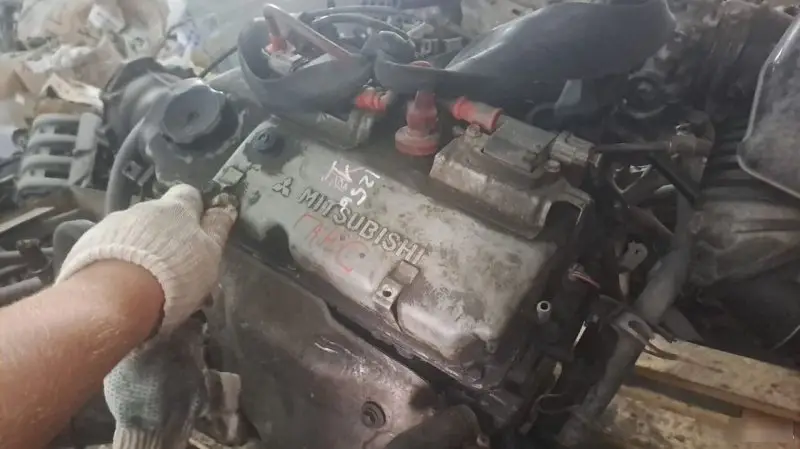 Двигатель Mitsubishi Lancer 9 4G183 4G18 — фото 2