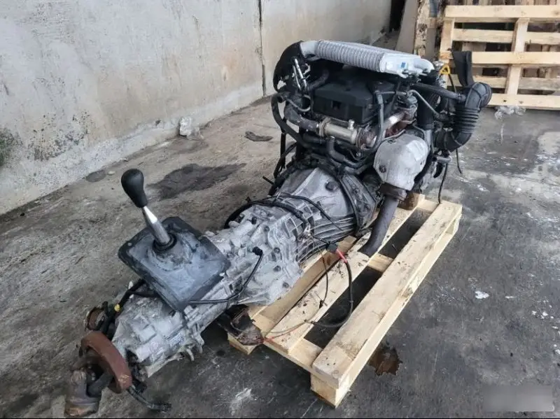 Двигатель Hyundai Terracan 138Y14XS00 J3 — фото 2