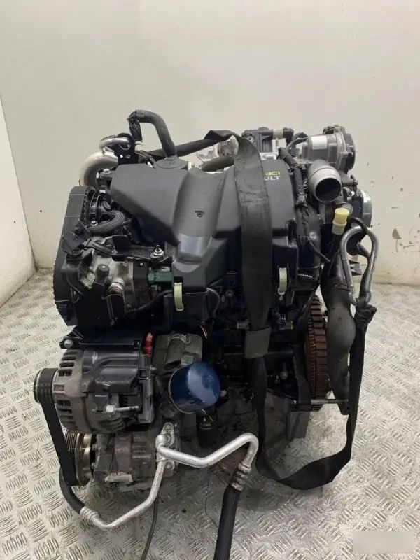 Двигатель Renault K9K884 K9K884